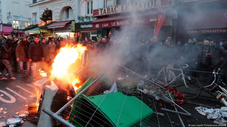 Paris'te silahlı saldırı sonrası sokaklar karıştı