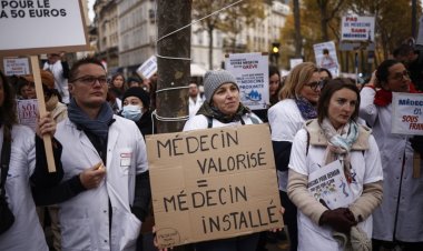 Fransa Başbakanı Borne greve giden doktorları "sorumsuzlukla" suçladı