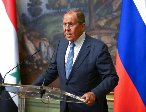 Lavrov: Avrupa'nın savaş kararı alması durumunda buna şimdiden hazırız