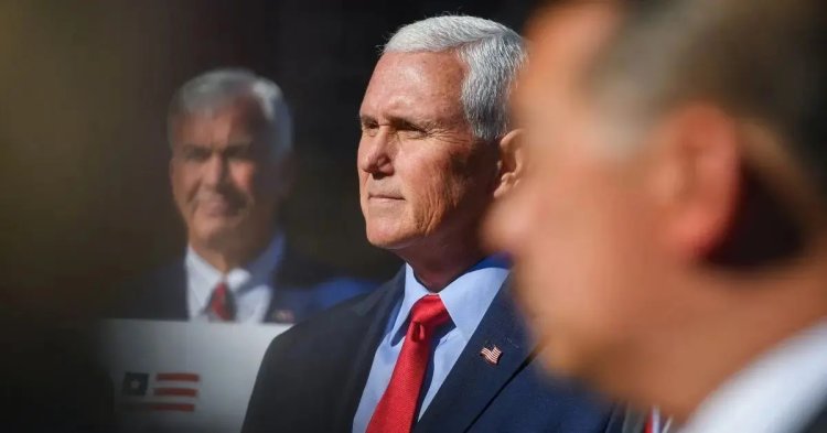 Eski ABD Başkan Yardımcısı Mike Pence'in evinde "gizli belgeler" bulundu