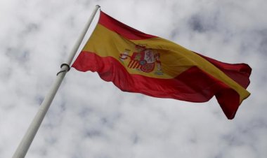 İspanya'da katiplerin grevi nedeniyle 134 binden fazla dava ertelendi