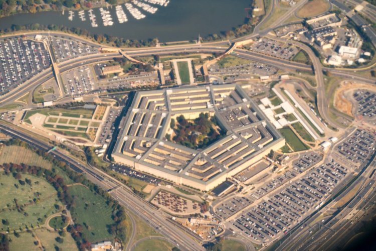 Pentagon, ABD üzerinde Çin istihbarat balonu tespit ettik!