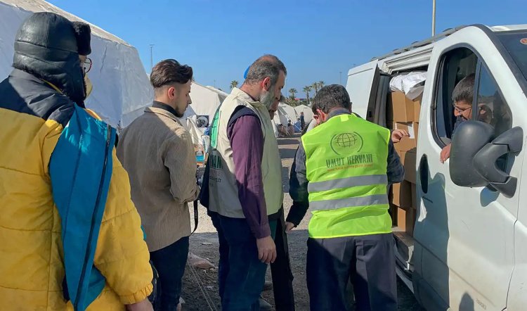 Filistin ve Endonezya vakıflarından Umut Kervanı aracılığıyla depremzedelere yardım
