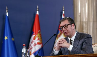 Sırp lider Vucic: Ukrayna ve Rusya'ya tek bir silah ya da mühimmat satmadık