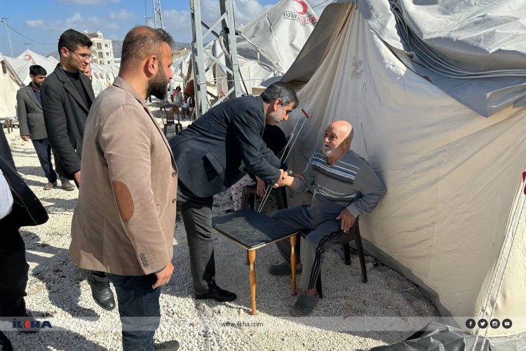 HÜDA PAR Genel Başkan Yardımcısı Eşin, Antakya’da depremzedelerle bir araya geldi