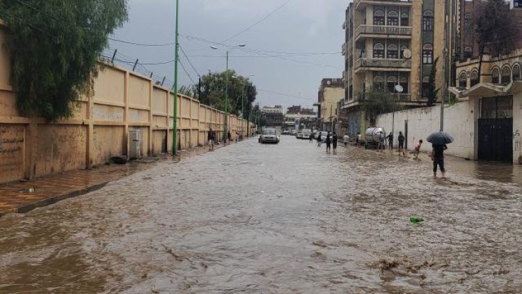 Yemen'de şiddetli yağışlar binlerce kişiyi olumsuz etkiledi