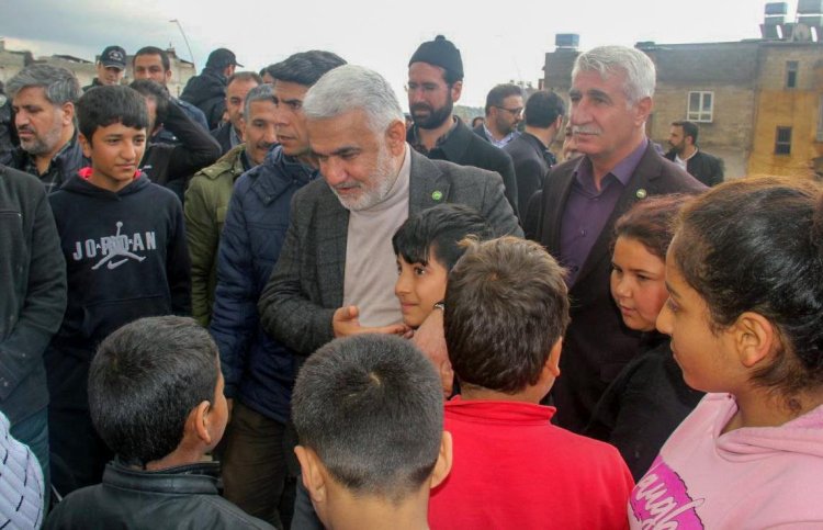 HÜDA PAR Genel Başkanı Zekeriya Yapıcıoğlu, Şanlıurfa'da selzedeleri ziyaret etti