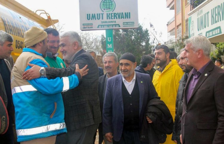 HÜDA PAR Genel Başkanı Zekeriya Yapıcıoğlu, Şanlıurfa'da selzedeleri ziyaret etti