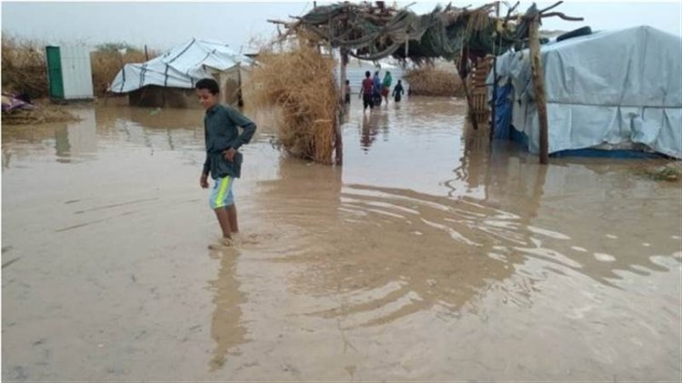 Yemen'de şiddetli yağış ve sel binlerce kişiyi olumsuz etkiledi