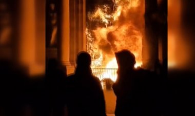 Eylemler Fransa'ya pahalıya patladı! Kundaklanan belediye binası 3 milyon avroya mal olacak