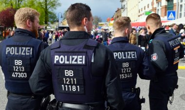 Rapor: Alman polisi Müslümanlara karşı daha ön yargılı davranıyor