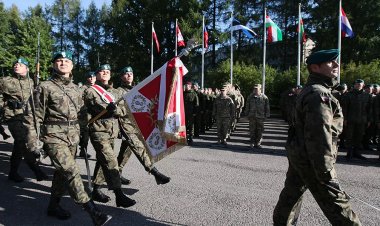Polonya "Avrupa'nın en güçlü ordusu" için ABD ile işbirliği yapmak istiyor
