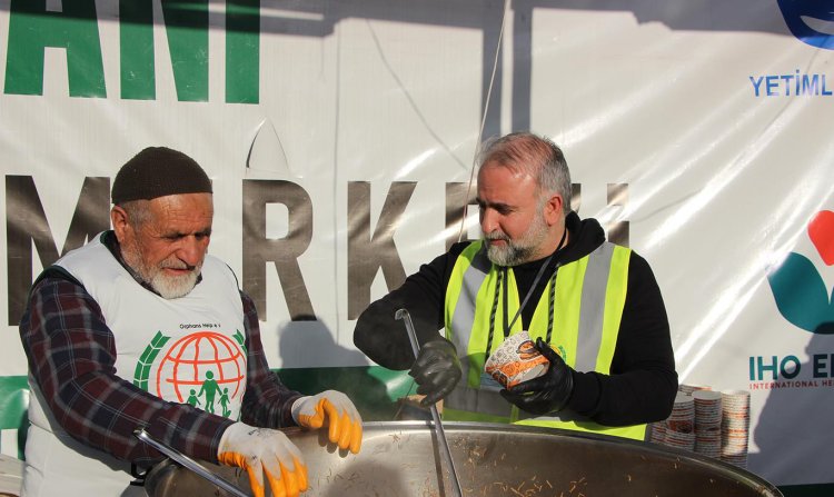 Avrupa Yetim Eli deprem bölgesine yardımlarına devam ediyor