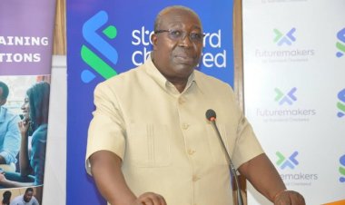 Uganda Çalışma Bakanı koruması tarafından öldürüldü