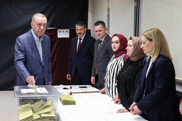 Cumhurbaşkanı Erdoğan: Alelacele sonuçlar açıklamaya kalkmak milli iradenin gaspıdır
