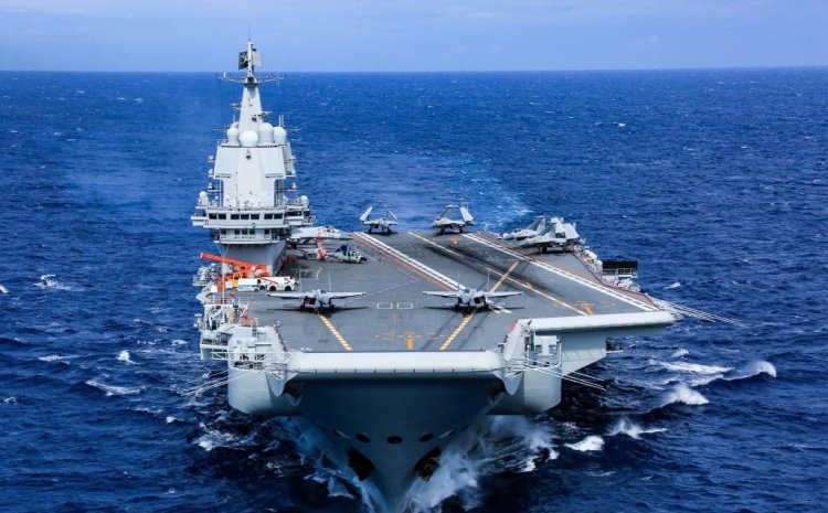 Çin'in Şandong uçak gemisi Tayvan Boğazı'ndan geçti