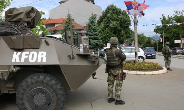 KFOR: Kosova'nın kuzeyindeki protestocuların arkasında suç grupları vardı