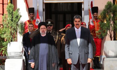 Venezuella Devlet Başkanı Maduro, İran Cumhurbaşkanı Reisi'yi ağırladı: 'Zor zamanların dostuyuz'