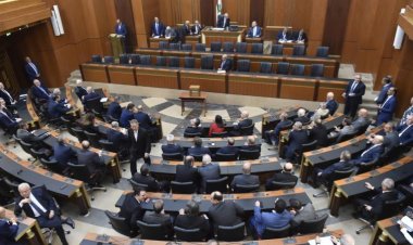 Lübnan Meclisindeki 12. oturumda da yeni cumhurbaşkanı seçilemedi