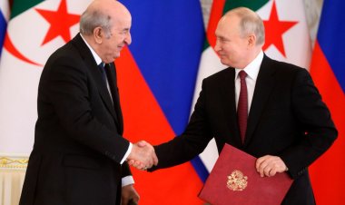 Putin ve Tebbun, Moskova’da derinlemesine stratejik ortaklık deklarasyonu imzaladı