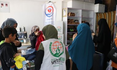 Avrupa Yetim Eli bayram öncesi yüzlerce yetimi giydirdi