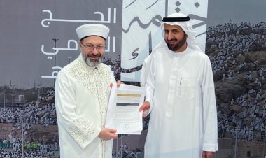 Suudi Arabistan Hac ve Umre Bakanlığından Diyanet İşleri Başkanlığına ödül
