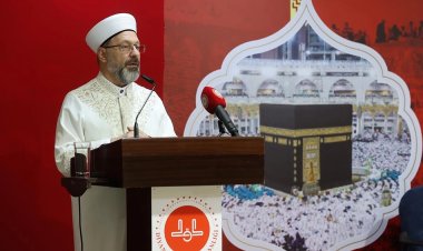 Erbaş: İnsanlık, İslam'ın ilkelerine muhtaçtır