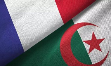 Cezayir'de üniversitelerde Fransızcanın yerini İngilizce alacak