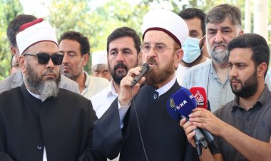 Karadaği: BM dünya barışını istiyorsa kutsallara yapılan hakaretleri yasaklamalı