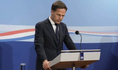 Hükümet düşmüştü: Hollanda Başbakanı siyaseti bıraktığını açıkladı