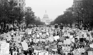 AP: ABD’lilerin yarısı ülkedeki demokrasiden memnun değil