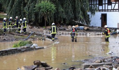 Batı Balkanlar'da etkili olan yağış ve fırtına 5 can aldı