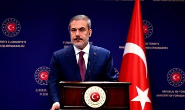 Hakan Fidan: Kur'an-ı Kerim'e yönelik artan saldırılara İslam Dünyası organize tepki vermeli