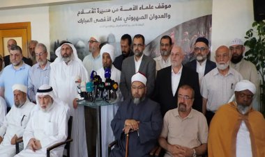 İslam âlimlerinden Siyonistlerin planlarına karşı ümmete Mescid-i Aksa'ya sahip çıkma çağrısı