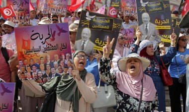 Tunus, Yasemin Devrimi’nin 13. yılına siyasi ve ekonomik istikrarsızlığın gölgesinde girdi