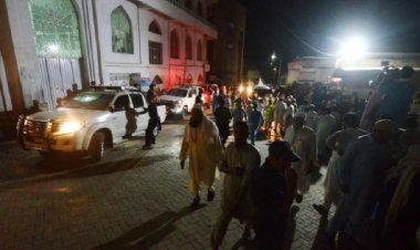 Pakistan'da İslam Uleması Cemiyeti Partisine bombalı saldırıda ölü sayısı 54'e çıktı