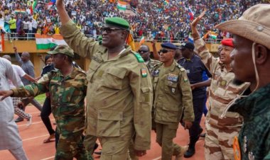 Nijer'deki askeri yönetimin, ECOWAS ile diyaloğu kabul ettiği bildirildi