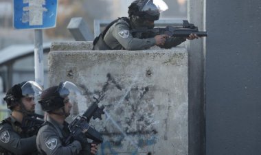 Siyonist işgalciler, Filistinli bir çocuğu ağır yaraladı