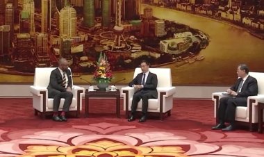 İngiltere ile Çin, "rahatsızlıklara" rağmen diyaloğu sürdürme konusunda anlaştı