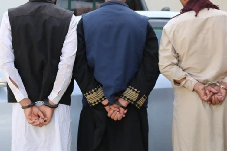 Afganistan'da ABD'liler dahil bazı yabancılar gözaltına alındı