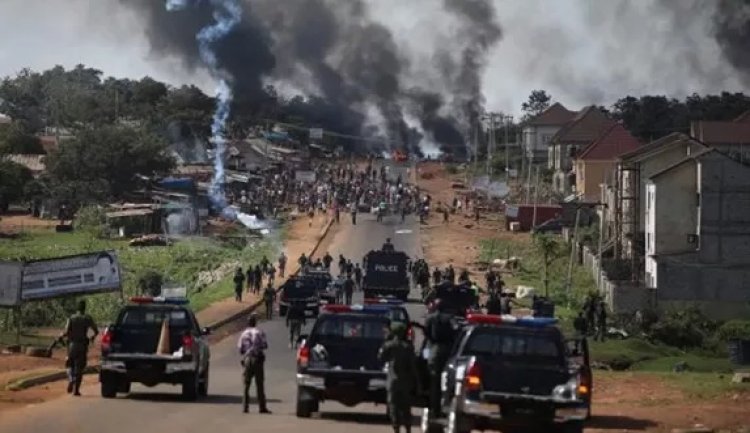 Nijerya'da düzenlenen silahlı saldırıda 21 kişi hayatını kaybetti