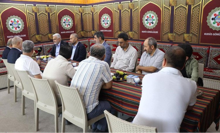 Yapıcıoğlu'ndan Kudüs Gönüllüleri Derneği'ne ziyaret