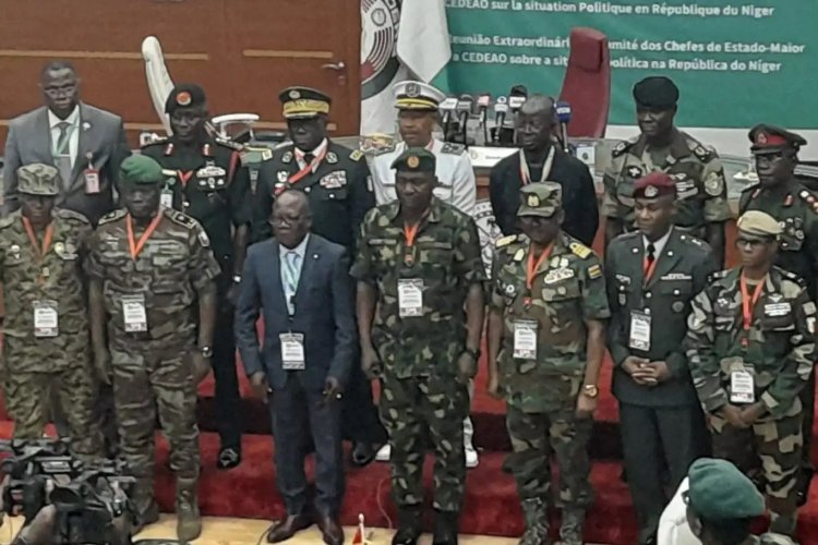 ECOWAS genelkurmay başkanları "Nijer'e askeri müdahale" olasılığını görüşecek