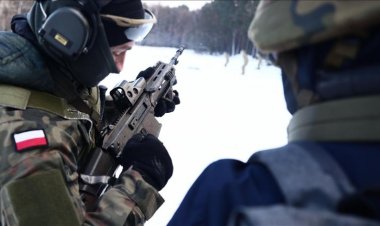 Polonya Savunma Bakanlığı, değeri 22 milyar avroyu aşan çeşitli sözleşmeleri onayladı