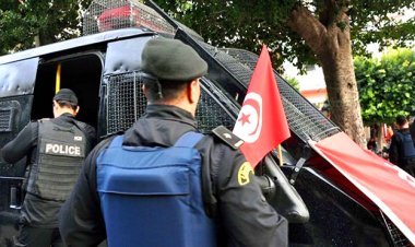 Tunus'ta siyasi tutuklama kararları tam gaz devam ediyor