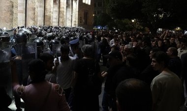 Ermenistan'da darbe teşebbüsü ve Başbakan'a suikast iddiası: 8 kişi gözaltına alındı