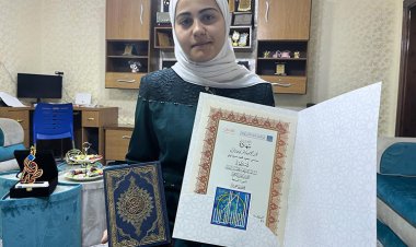 Dünya birincisi kadın hafızdan Kur'an yakanlara mesaj: Kalplerimizdekini yakamayacaksınız