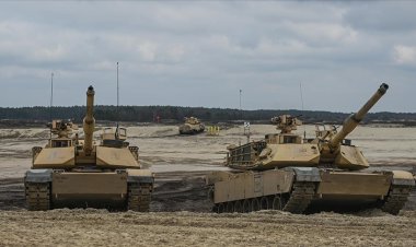 Zelenskiy, ABD'nin M1 Abrams tanklarını teslim aldıklarını duyurdu