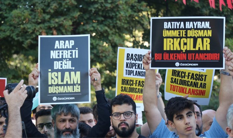 Yaşasın: İslam, ırkçılığı kökünden kaldırmıştır