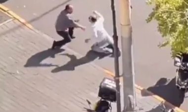 Siyonist diplomata Pekin'de bıçaklı saldırı